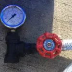 Water pressure gauge